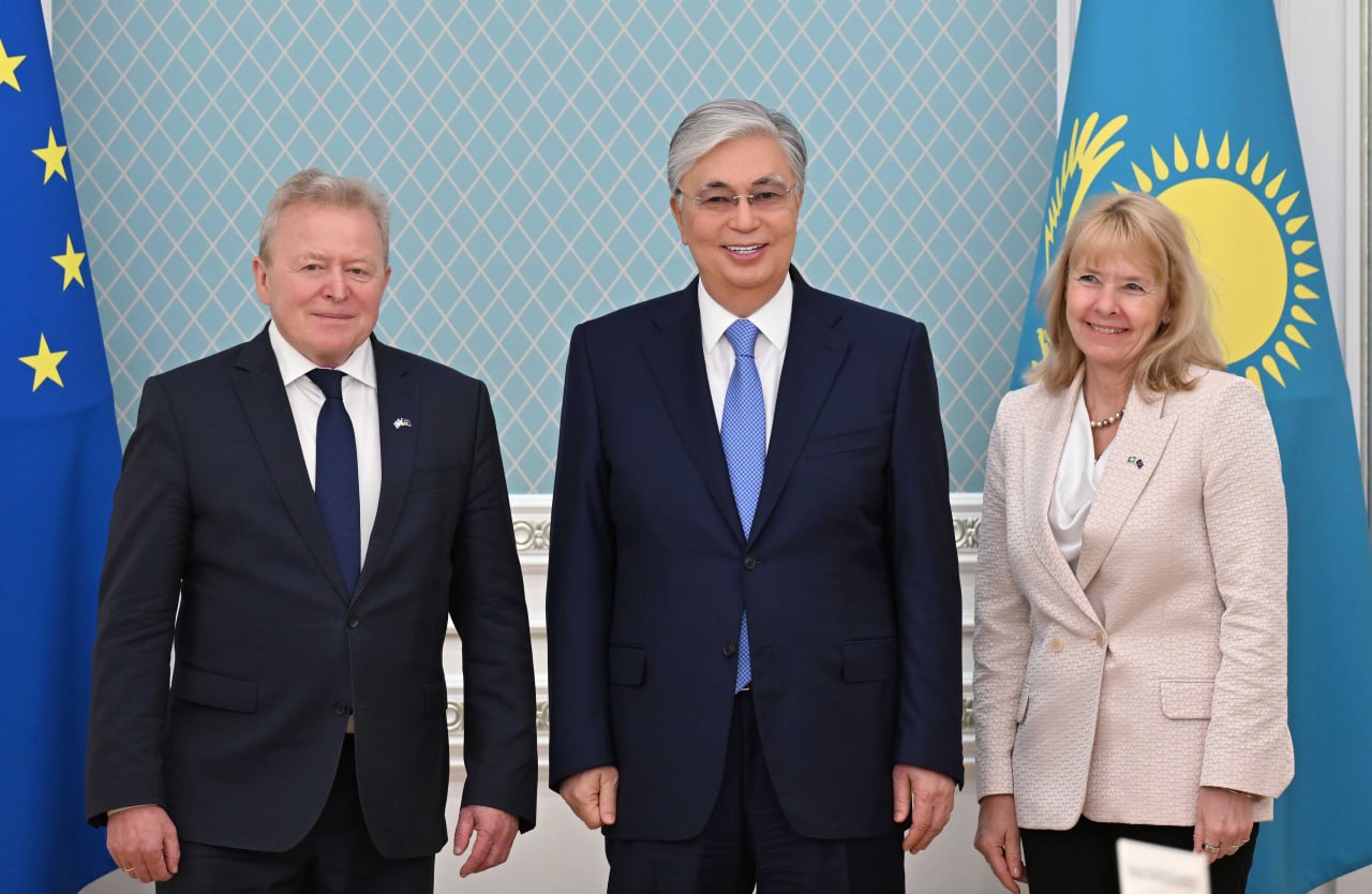 Prezıdent Aýyl sharýashylyǵy máseleleri jónindegi Eýrokomıssarmen kezdesti