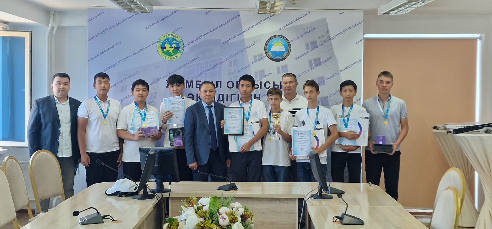 О́nertapqysh balalar básekesi