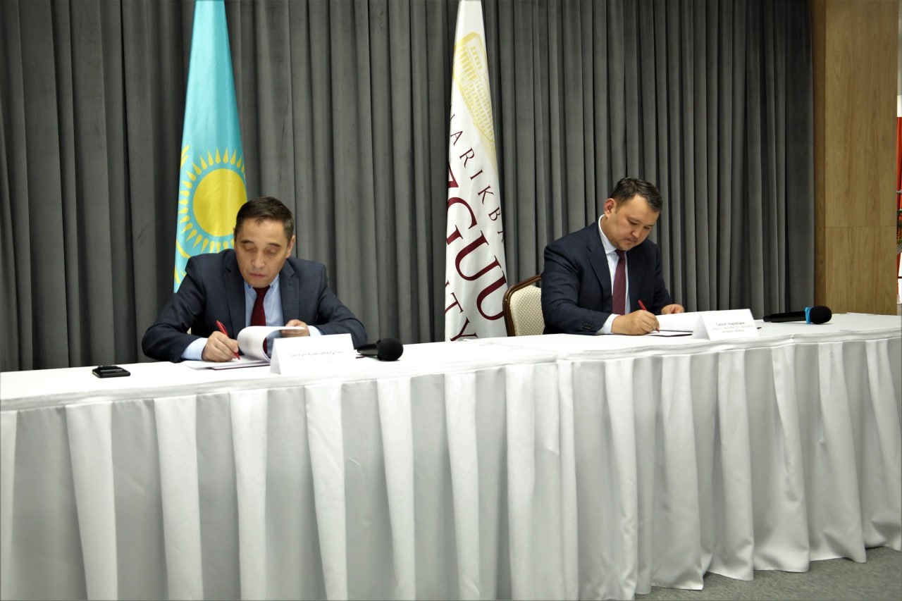 Memorandýmǵa  qol qoıyldy