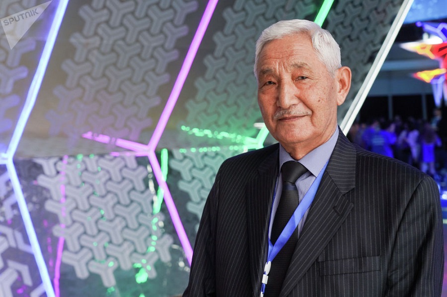 «Keń bolsań, kem bolmaısyń»