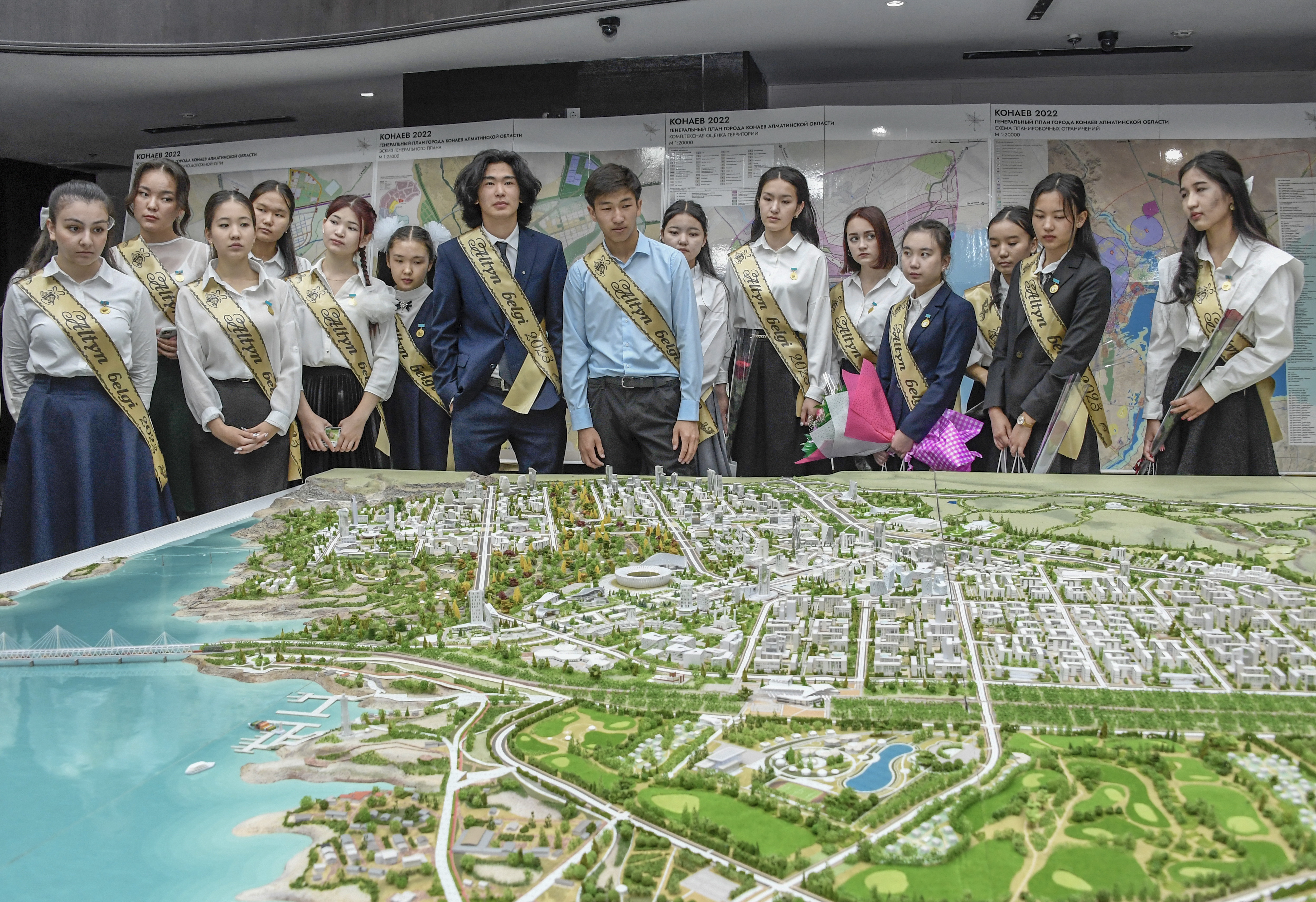 Túlekterge – aq jol!