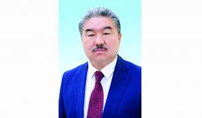 Tárbıeniń qaınar kózi