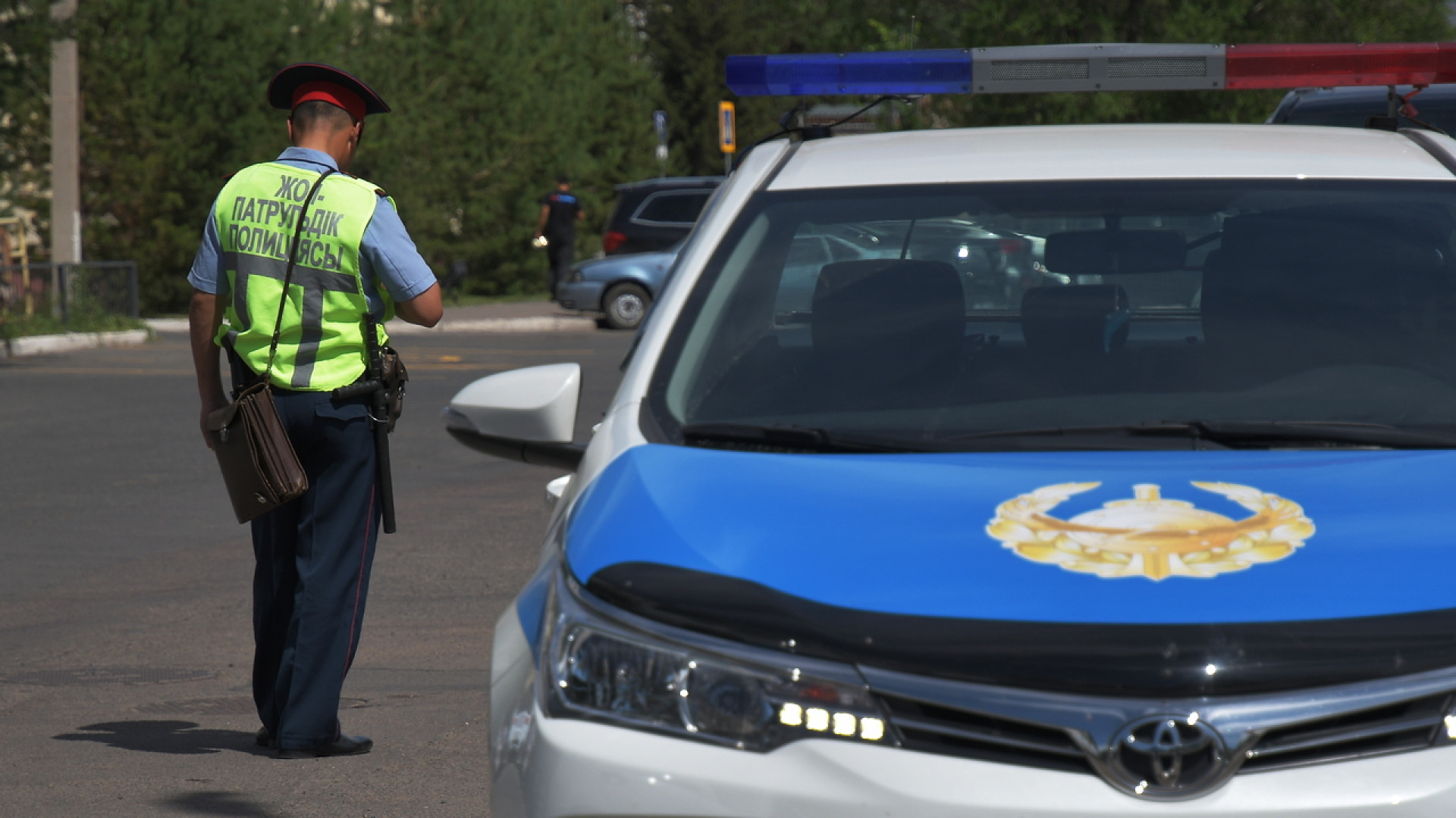 Shymkentte kortejge qatysqan 9 júrgizýshi jazalandy