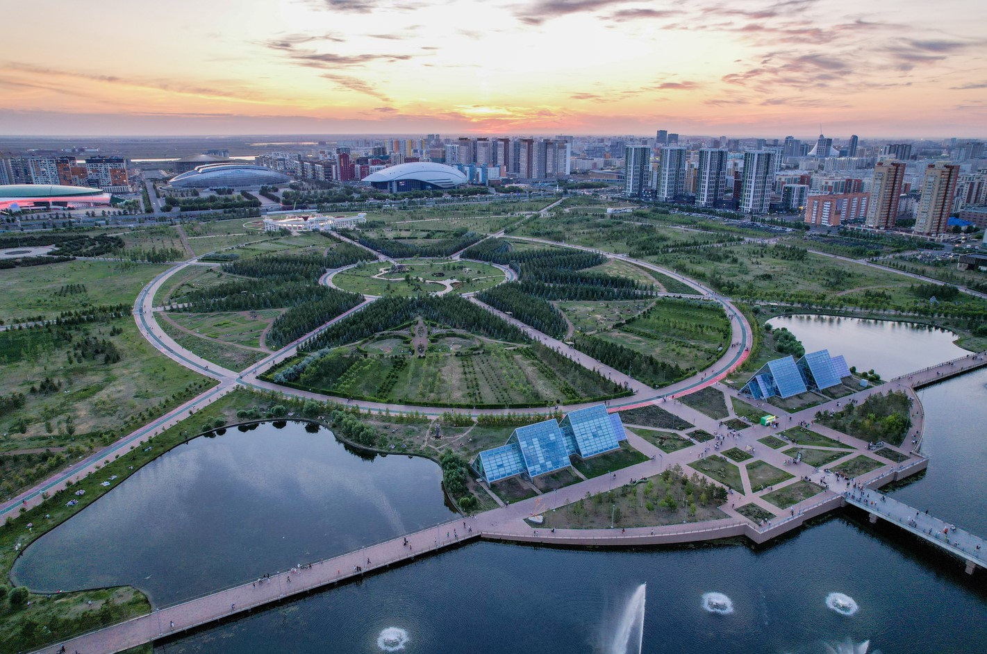 Bas qalanyń demografııalyq derek-dáıegi