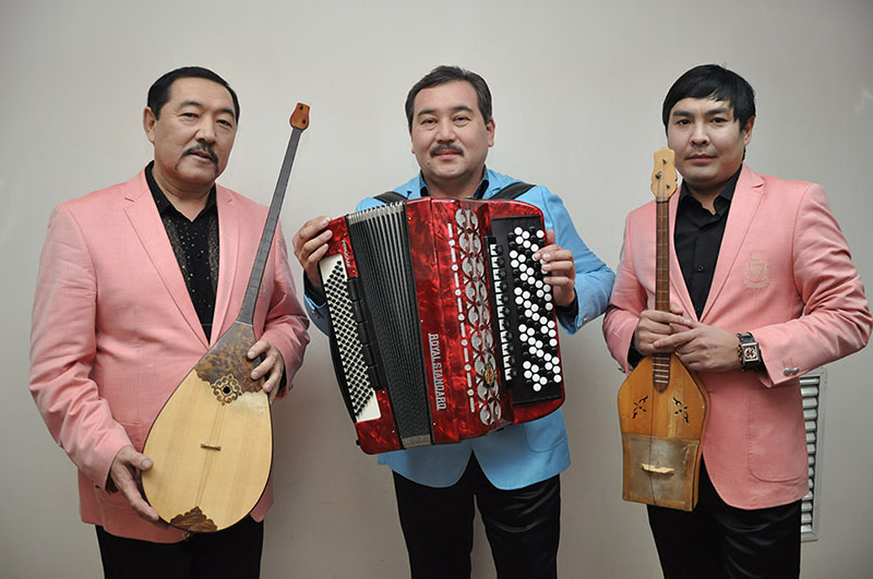 «Taraz» trıosynyń tólqujaty