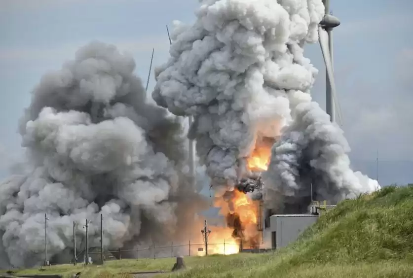 Japonııada zymyran tasyǵysh jaryldy