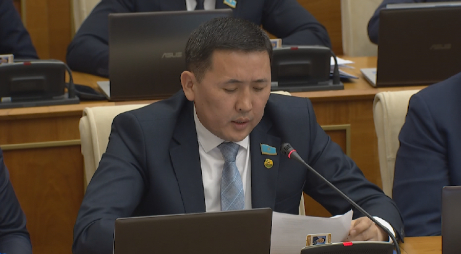 Salyqtan jaltarǵandarǵa shekteý qoıylady