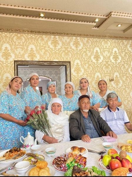 Túrkistan oblysynda 24 balany dúnıege ákelgen altyn qursaqty ana turady