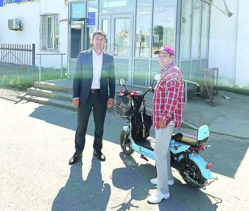 Moped mingen poshtashy