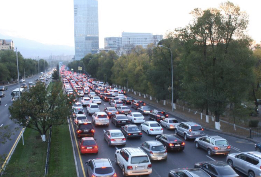 Almatyda ál-Farabı dańǵylynyń ońtústik jaǵyn jóndeý aıaqtaldy