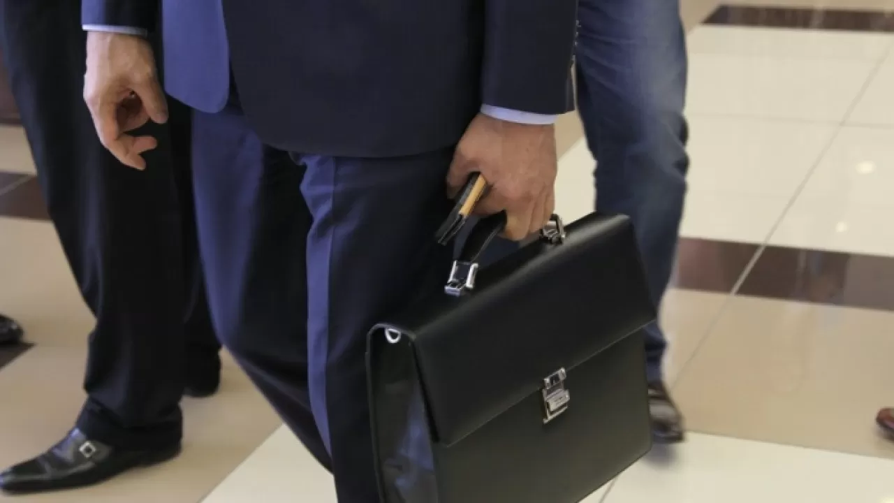 Jurtshylyq ótinishi baqylaýǵa alynady