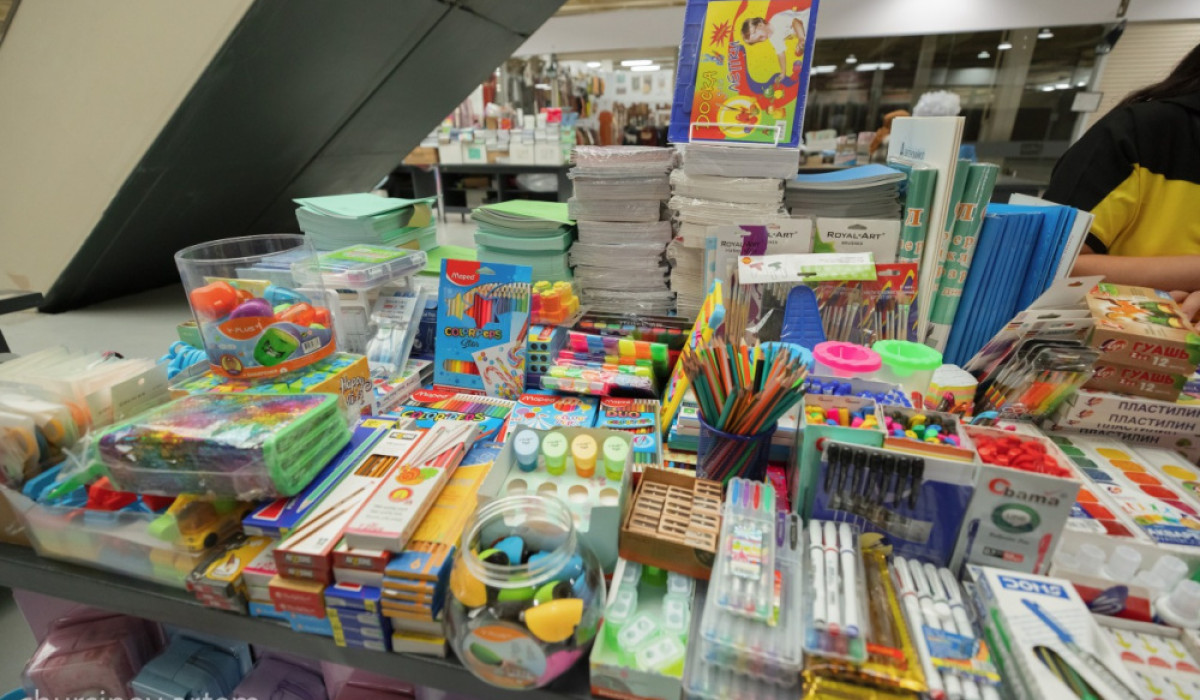 Astanada mektepke qajet zattar jármeńkesi ótedi