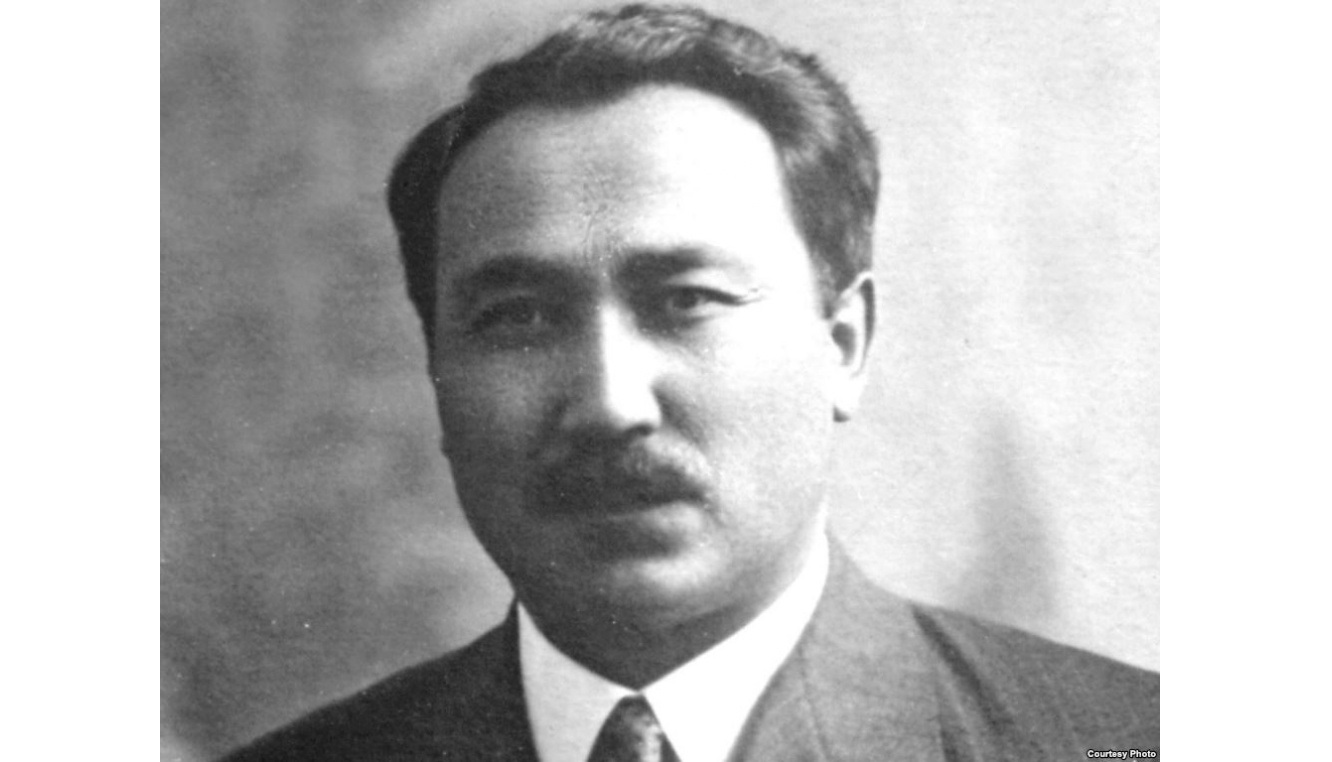 Mádenıet mınıstri «Sáken Seıfýllın týraly fılm túsiriledi» demedi