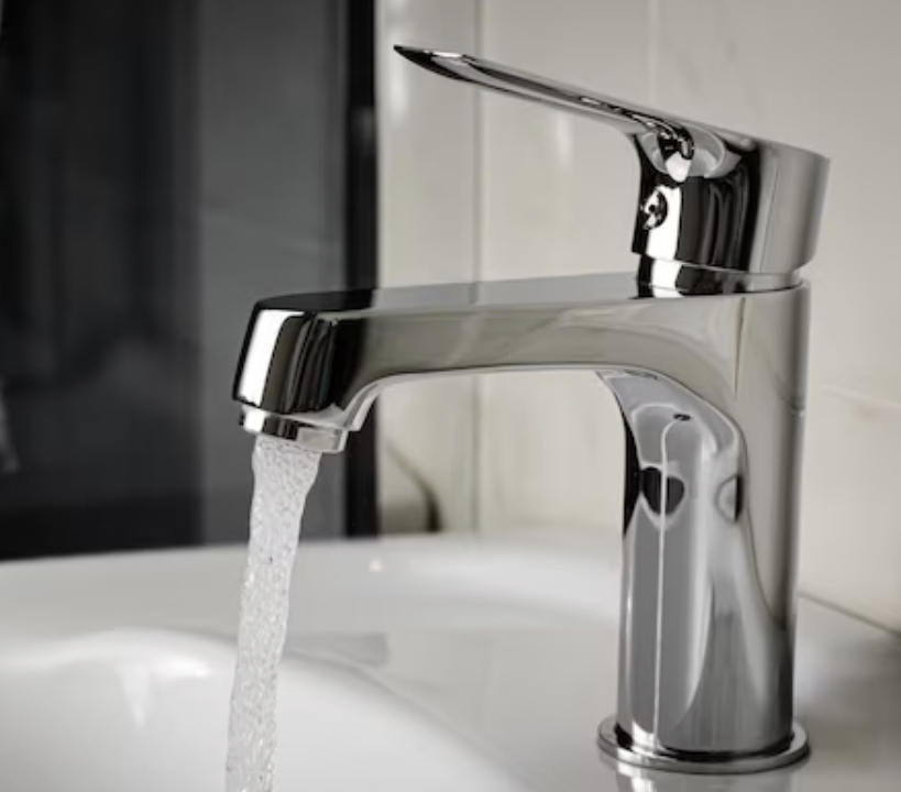 Almatynyń keıbir aýdandary ystyq sýdan ajyratylady