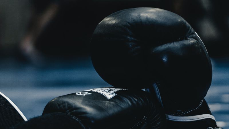 Úzdikter qatarynda eki ókilimiz bar