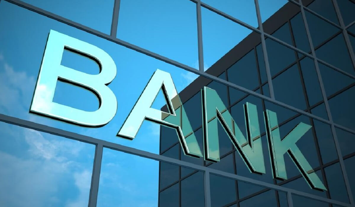 Toǵyz bank taratylady