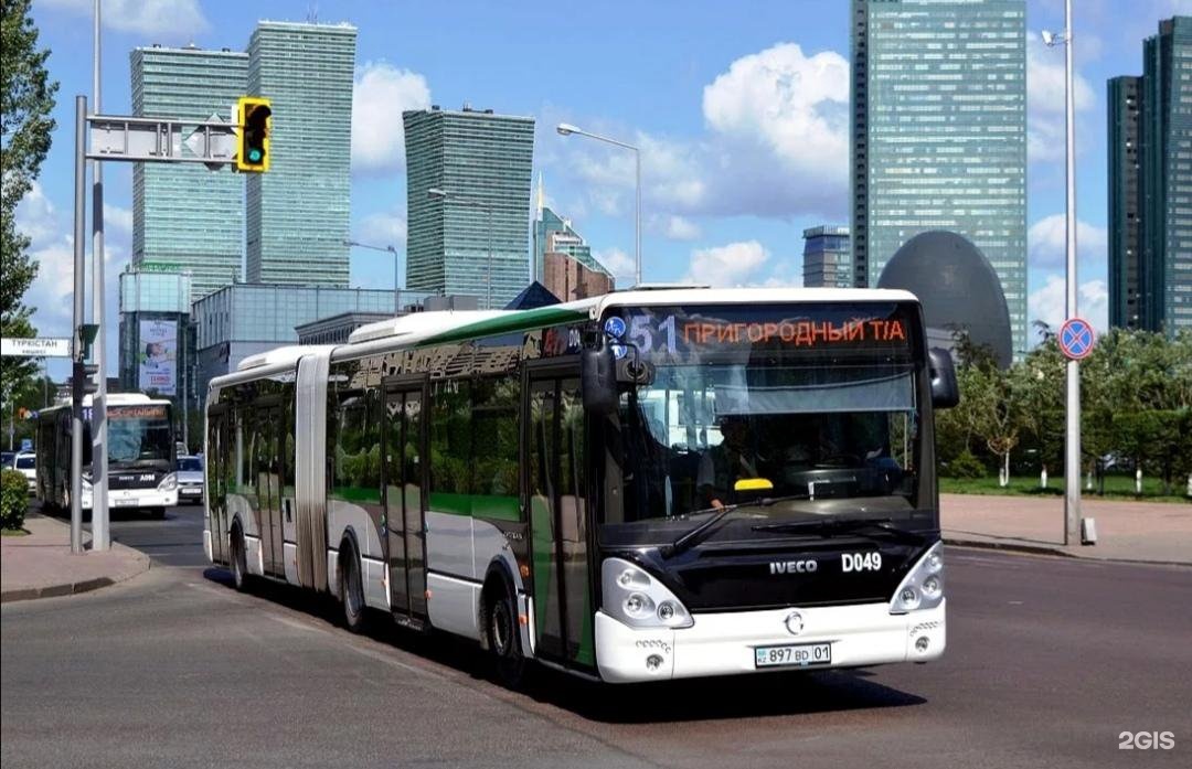 Elordada avtobýstyń jańa eki baǵdary qatynaı bastaıdy