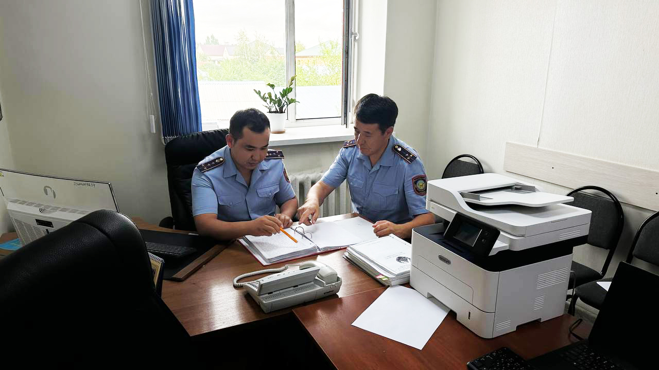 «Pogondy jýrnalıst»: Tergeýshiniń bir kúni