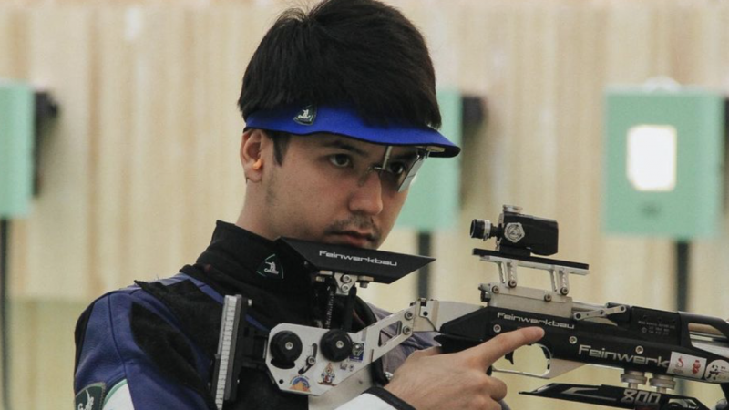 Parıjge bir lısenzııa qosyldy