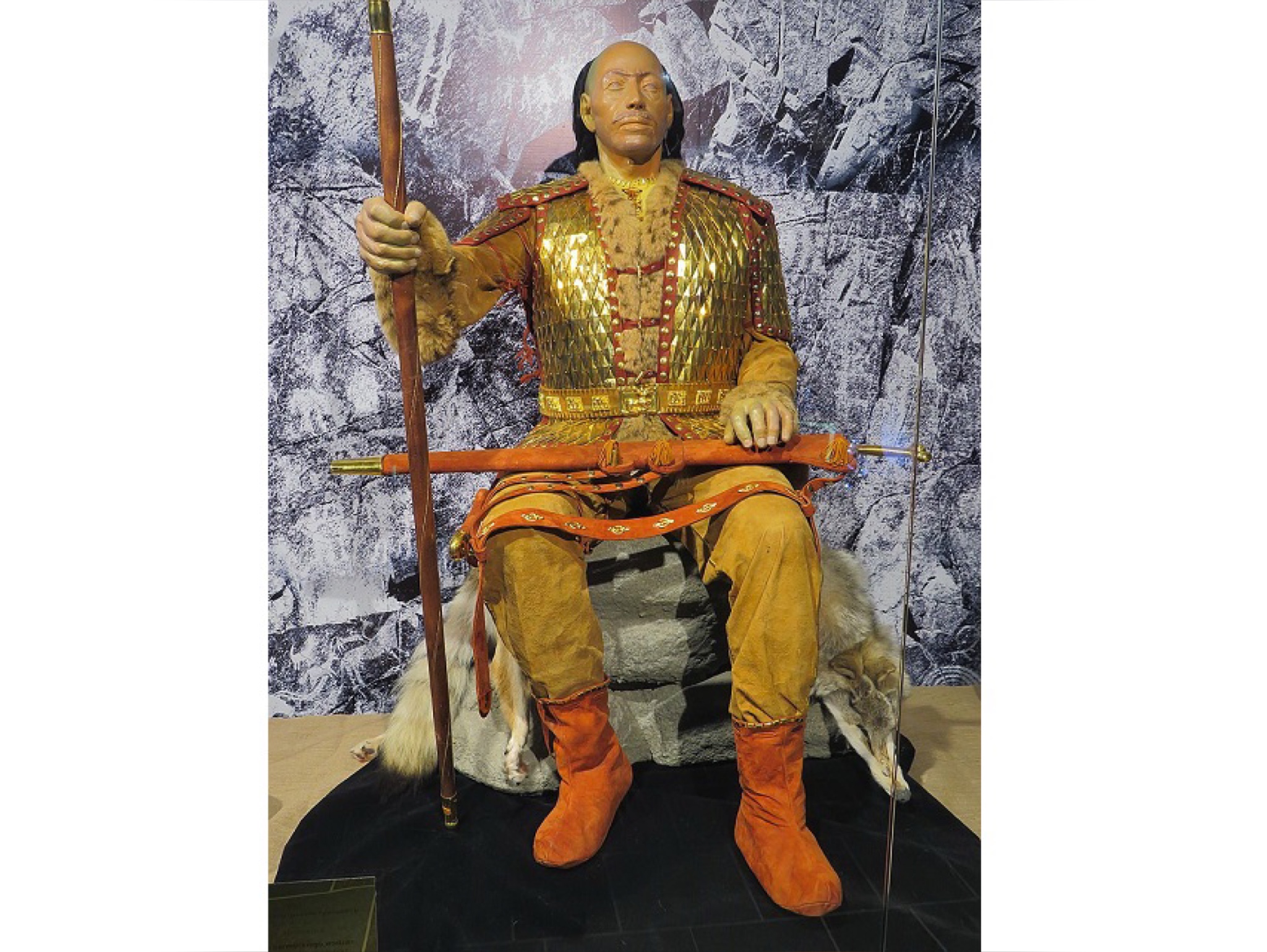 Araltóbeniń «Altyn adamy»