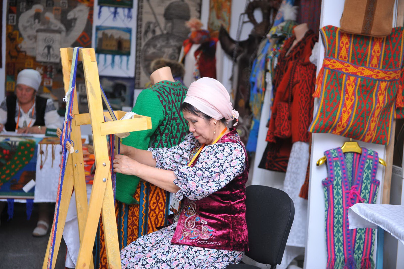 Jibek jolyndaǵy jármeńke