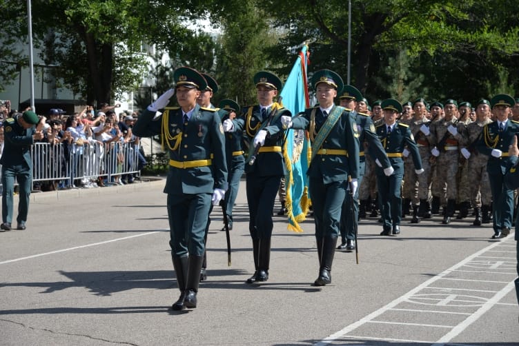 Kýrsanttar ant qabyldady