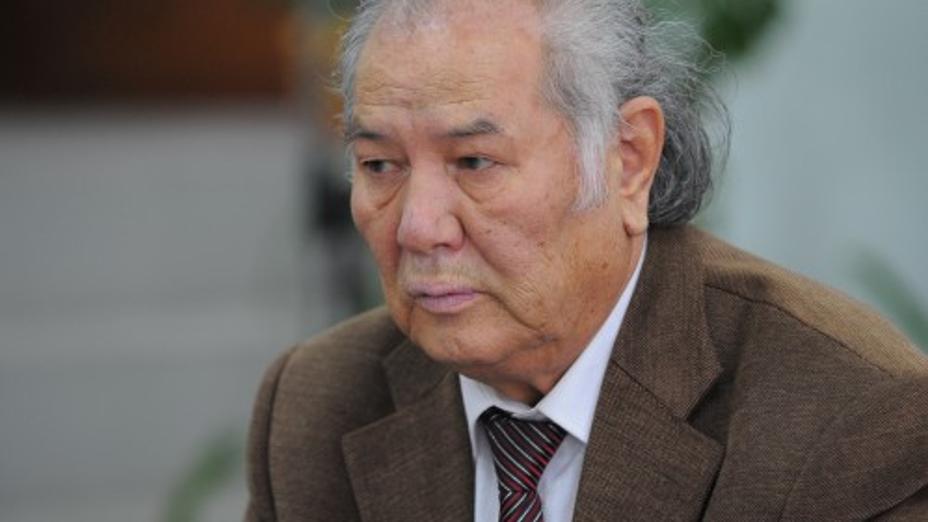 Dýlat Isabekov: Týrızmdi jolǵa qoıý úshin – joldy jóndeý kerek