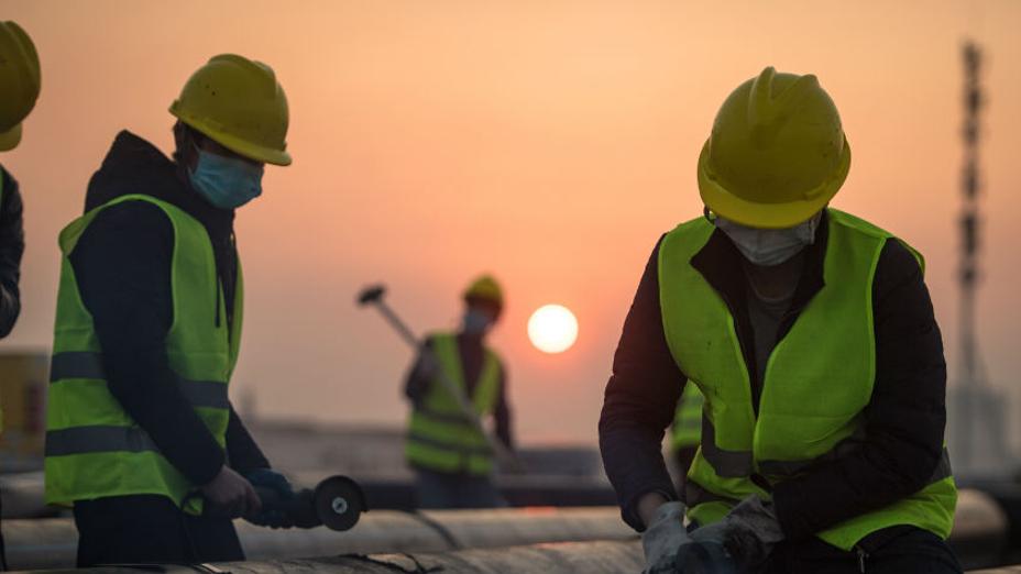 Eńbek kepildiginen qaǵylǵandar