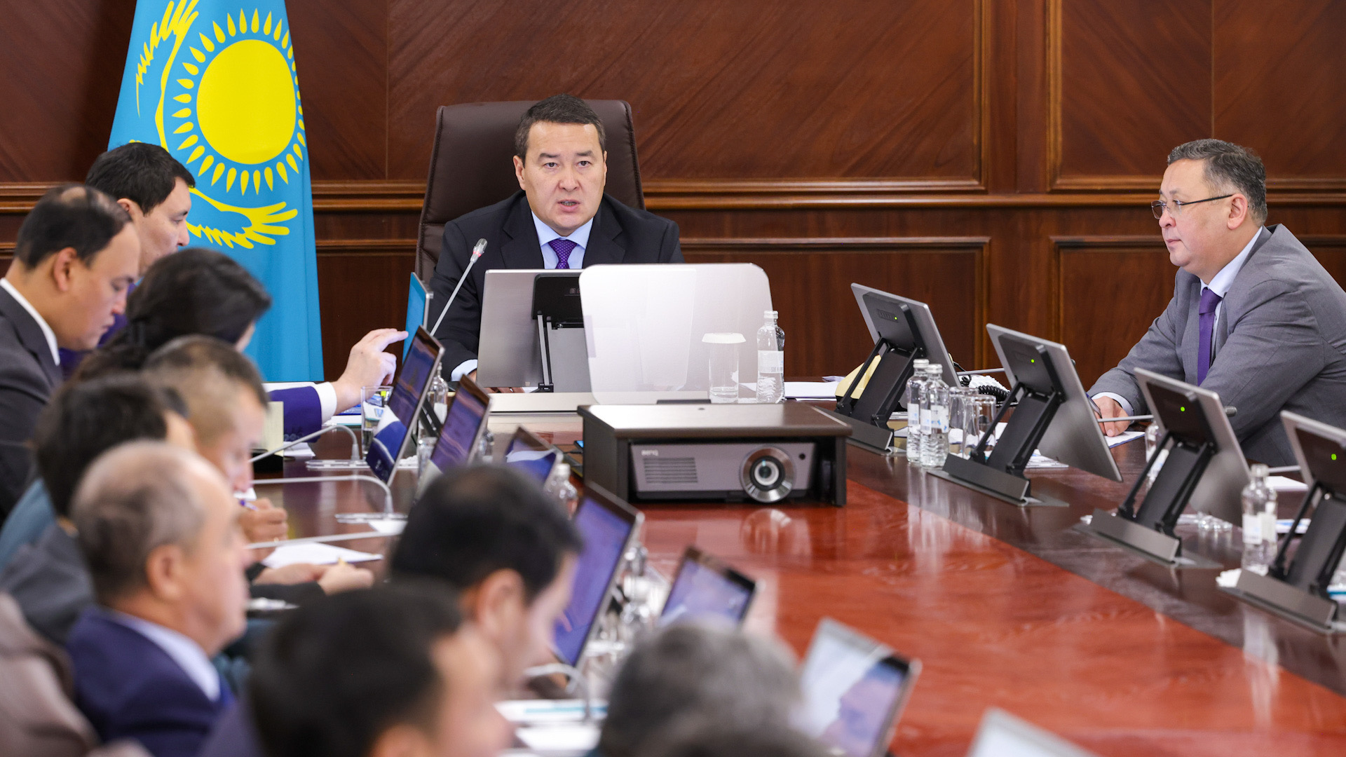 Joldaýdy iske asyrý sharalary aıqyndaldy