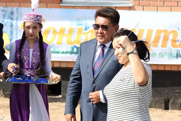 Otyz otbasy úıli boldy