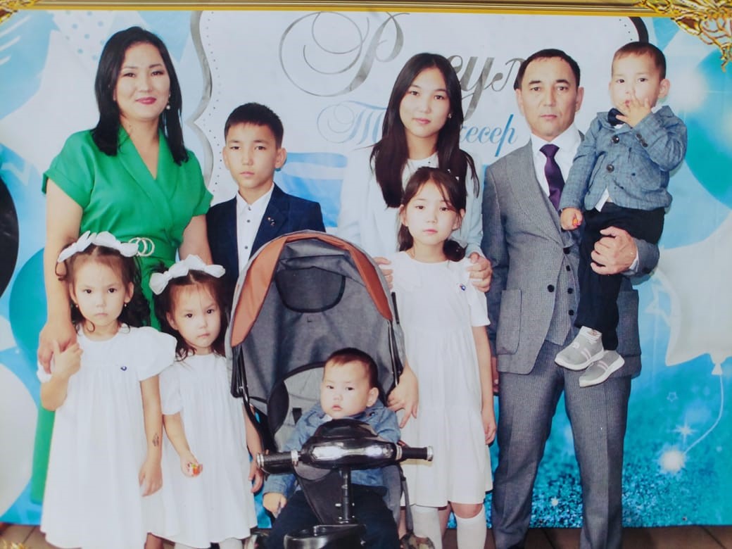 Ákeden – aqyl, anadan – meıir