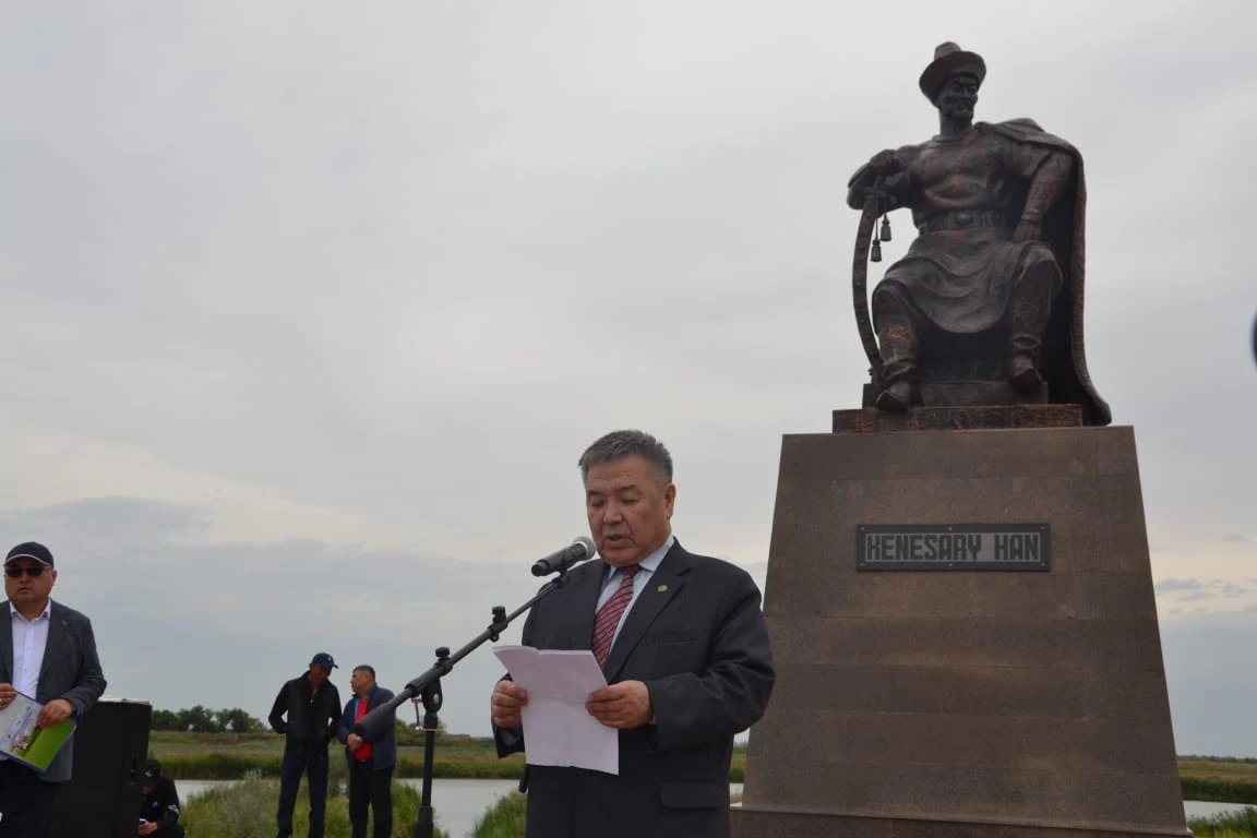 Qazaqtyń sońǵy hany tuǵyryna qondy