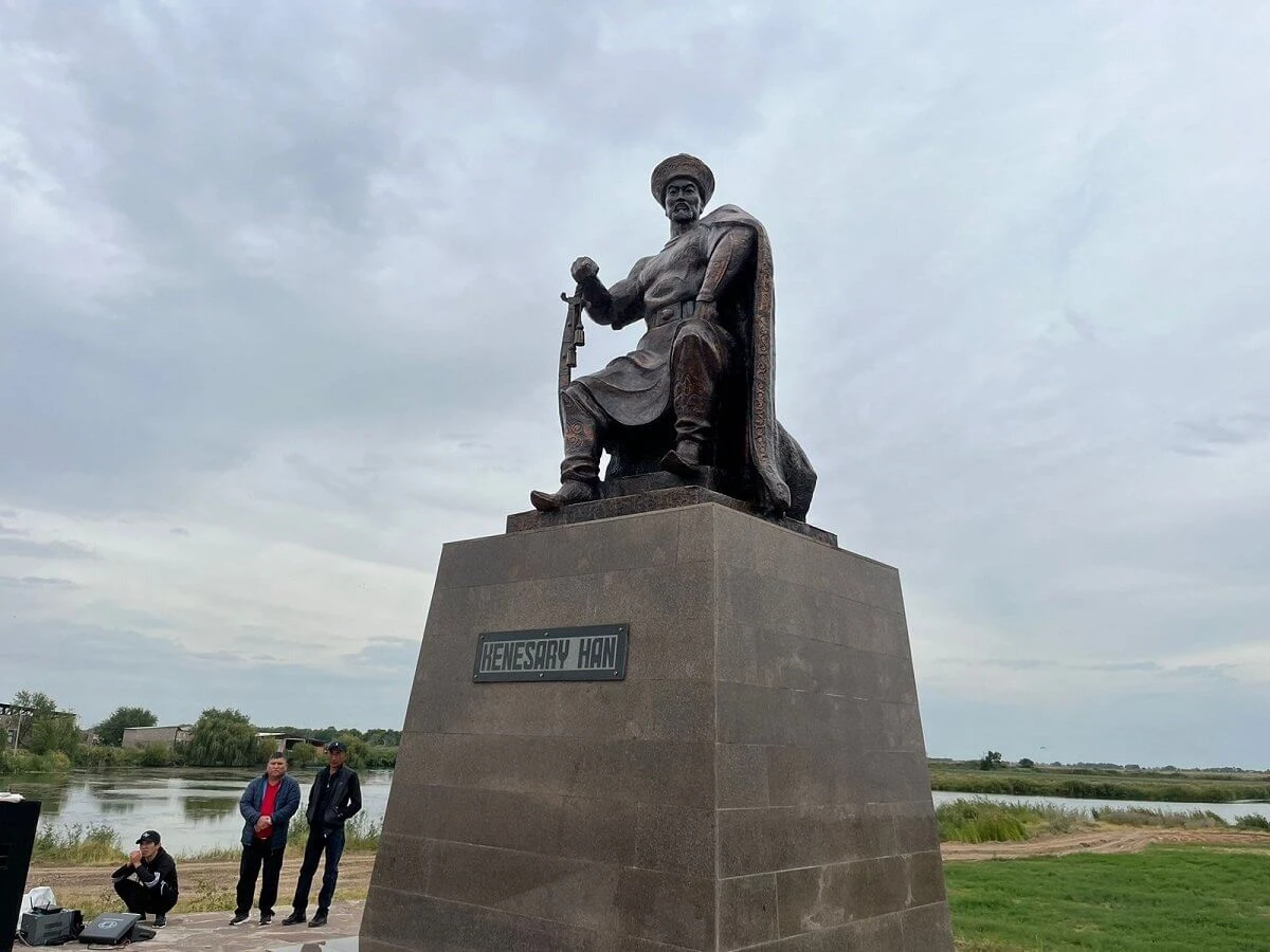 «Alashta Kenekeme er jetpeıdi!»