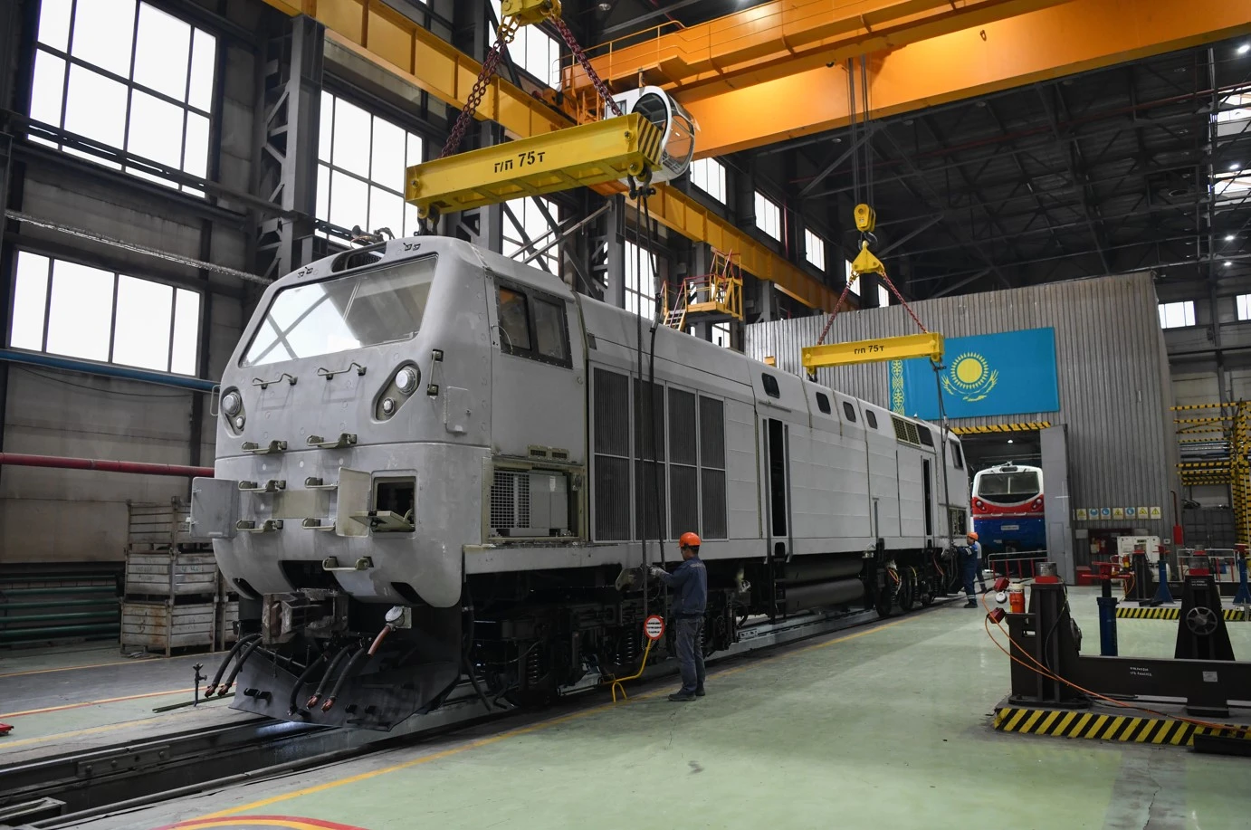 Otandyq 500 lokomotıv