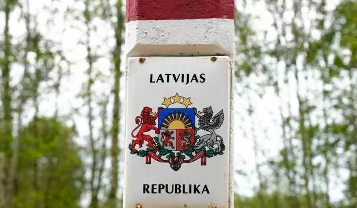 Latvııa reseılik kólikterdiń ótýine tıym saldy – BAQ