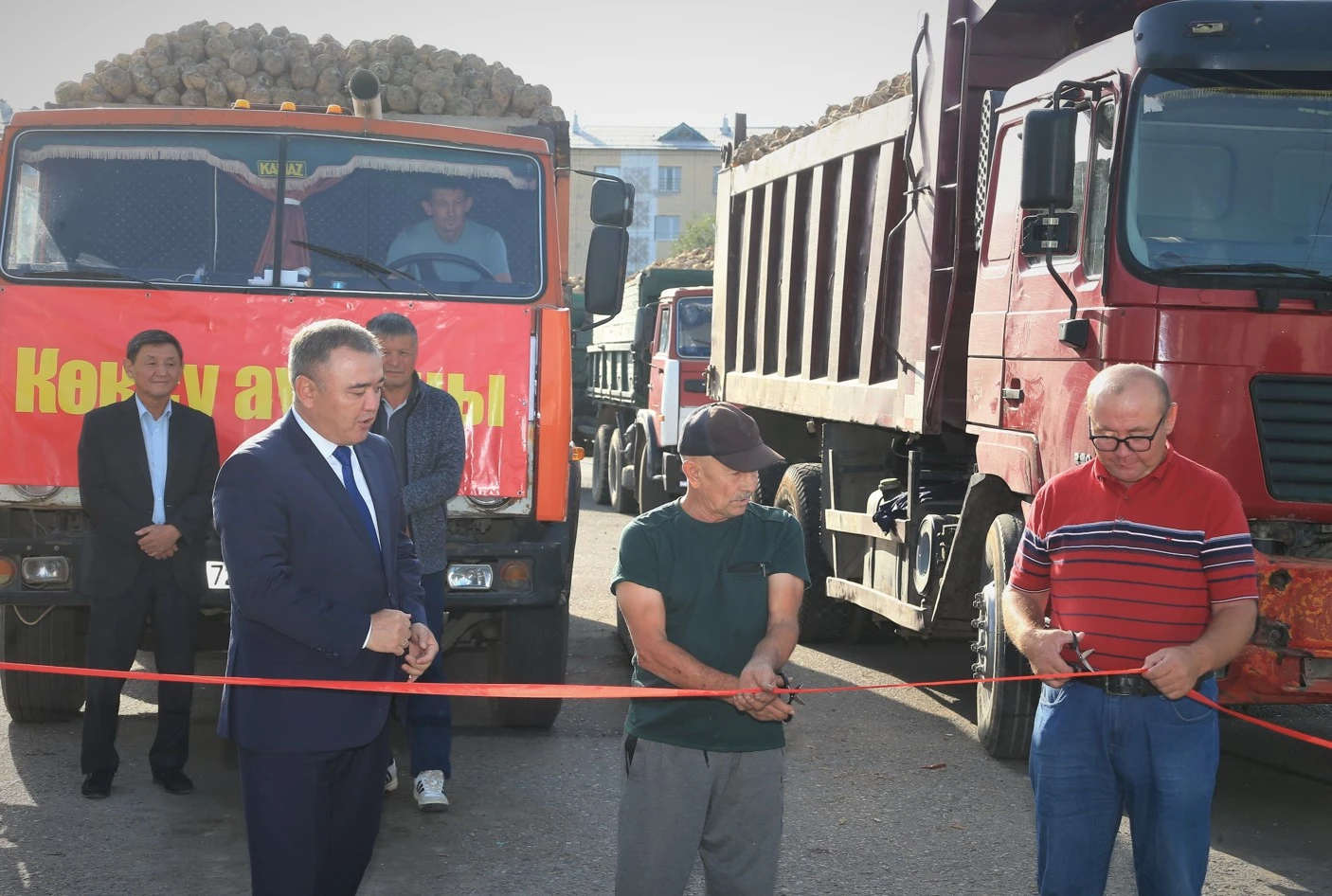 Zaýyttar qant qyzylshasyn qabyldaýǵa kiristi