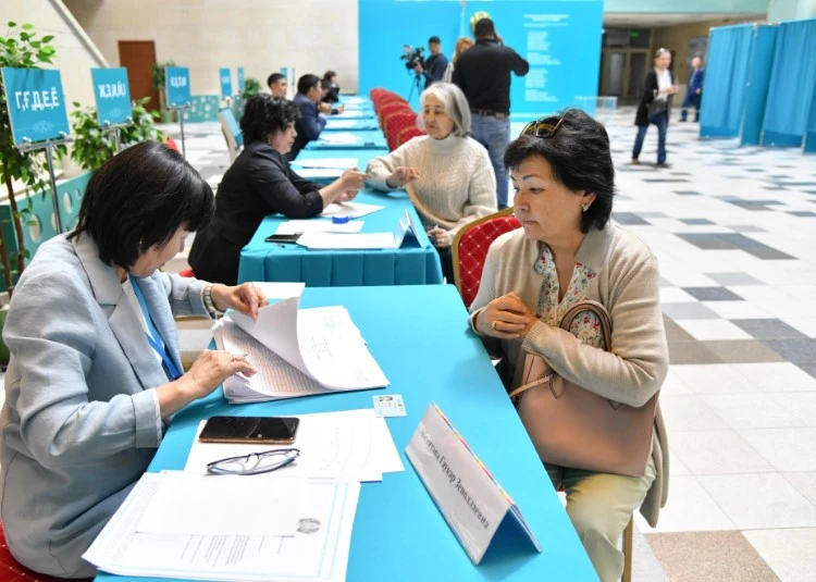 Saılaýǵa halyq senýi kerek