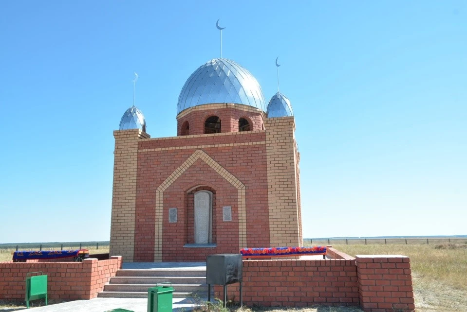 Ýálı hannyń mazary