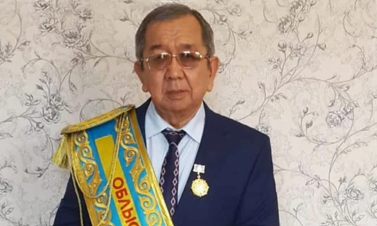 Bolashaqqa baǵyt-baǵdar beredi