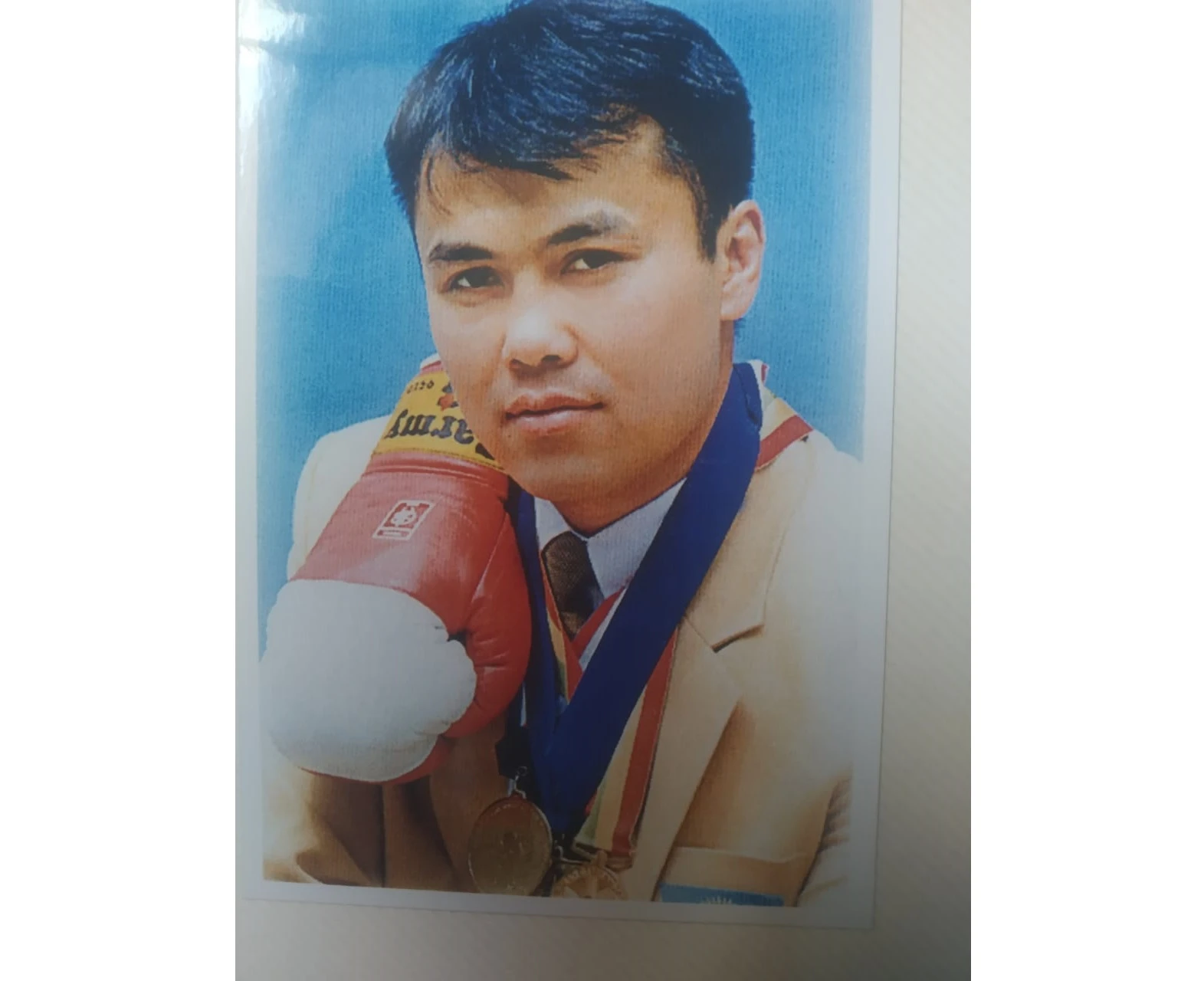 Nurjan Smanov: Depýtattyń shashbaýyn kótergenime ókinemin