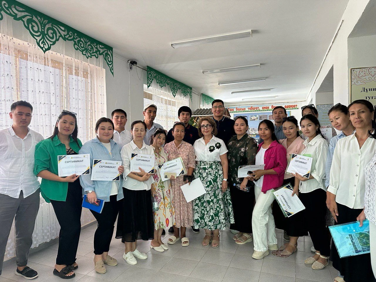 Jedel jeli aýyl jastaryn qoldaıdy