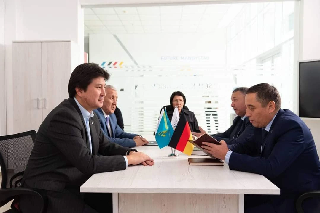 Basylymdardyń basty baılyǵy – oqyrman