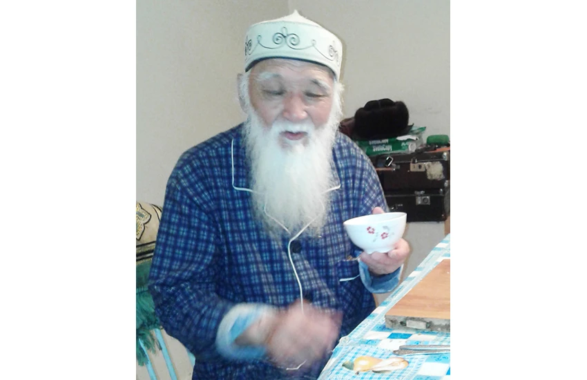 Súgirdiń ózi súısinip, ónerine tánti bolǵan kúıshi Jaýlybaı Imanálıev nege eleýsiz qaldy?