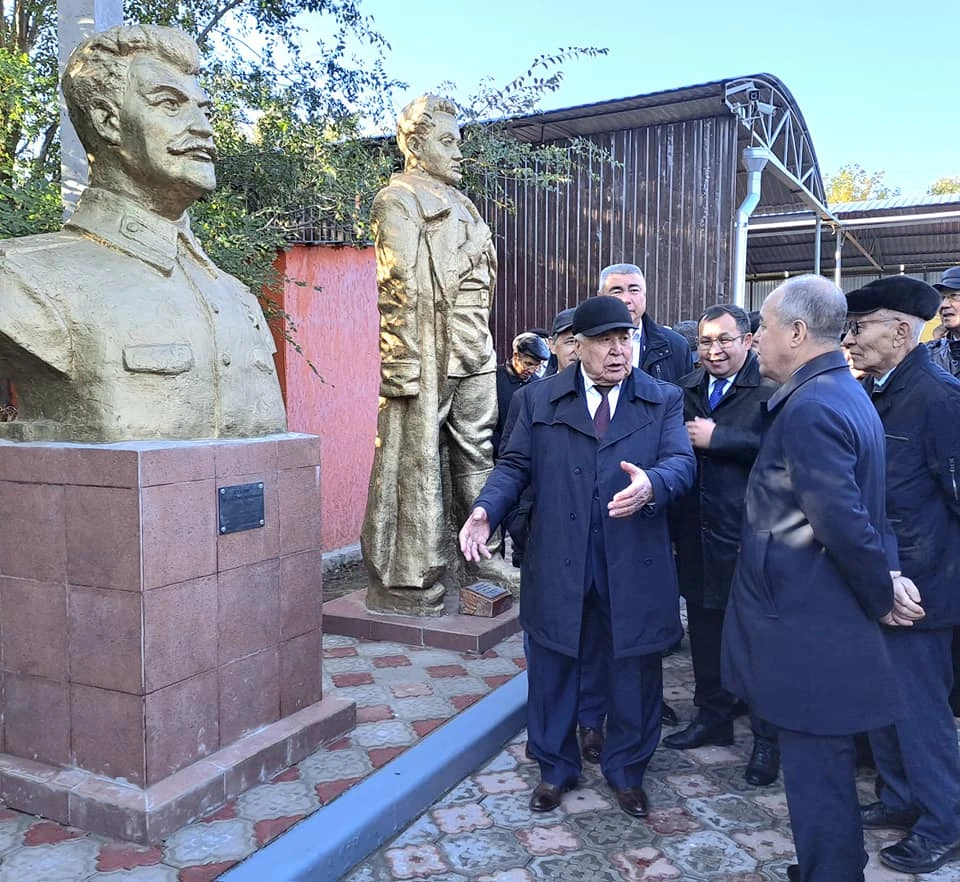 Aqpáter aýylyndaǵy mýzeı