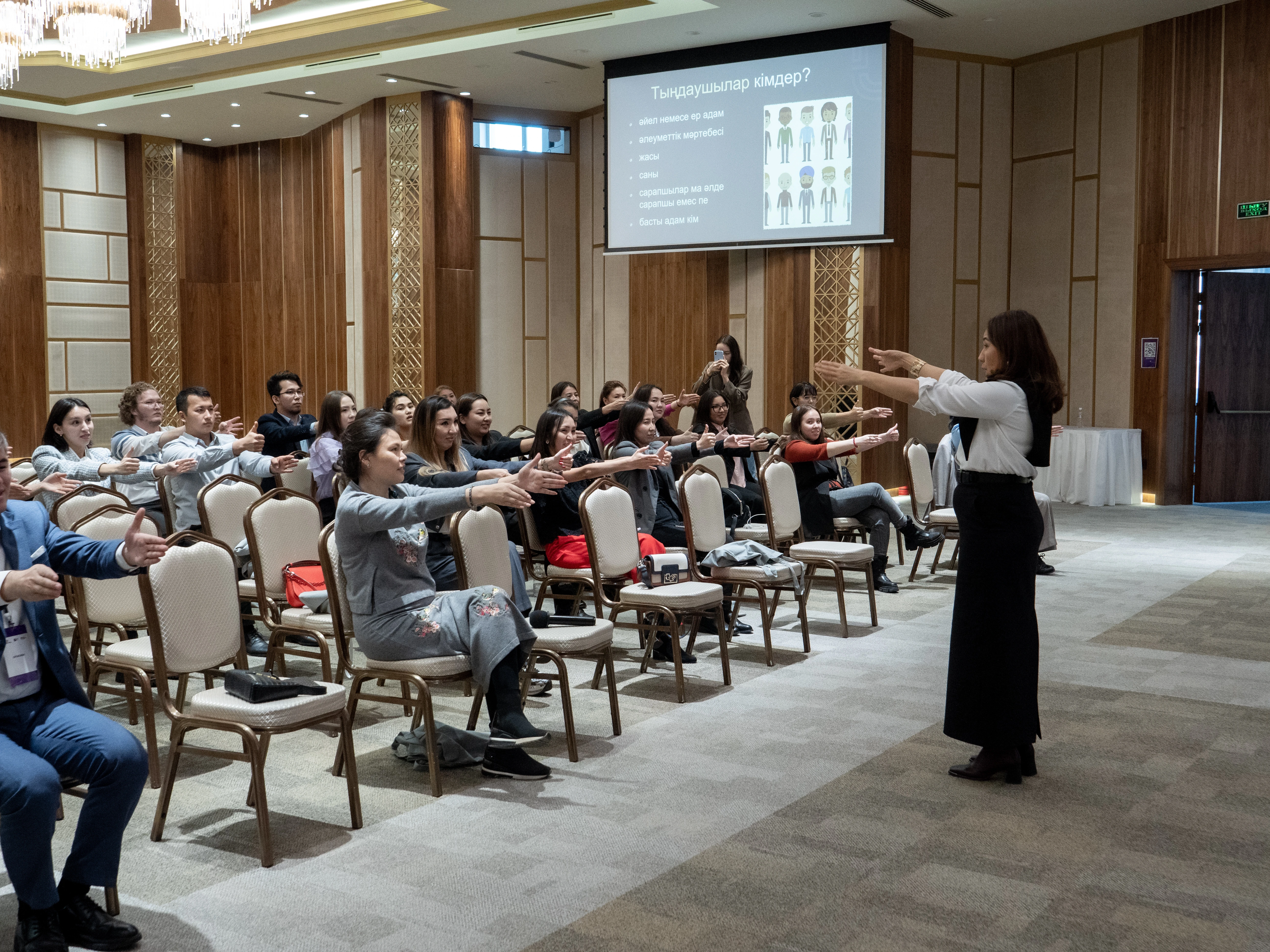 Elordada medıa salasynyń mamandaryna arnalǵan semınar ótti