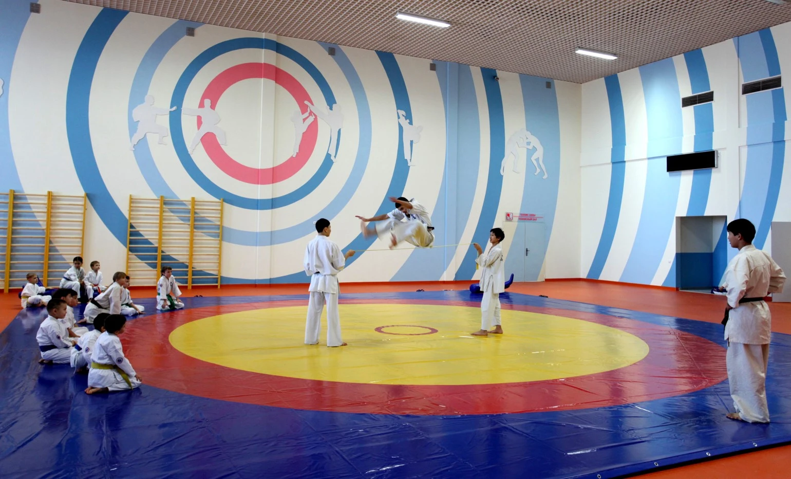 Bolashaq chempıondar mektebi