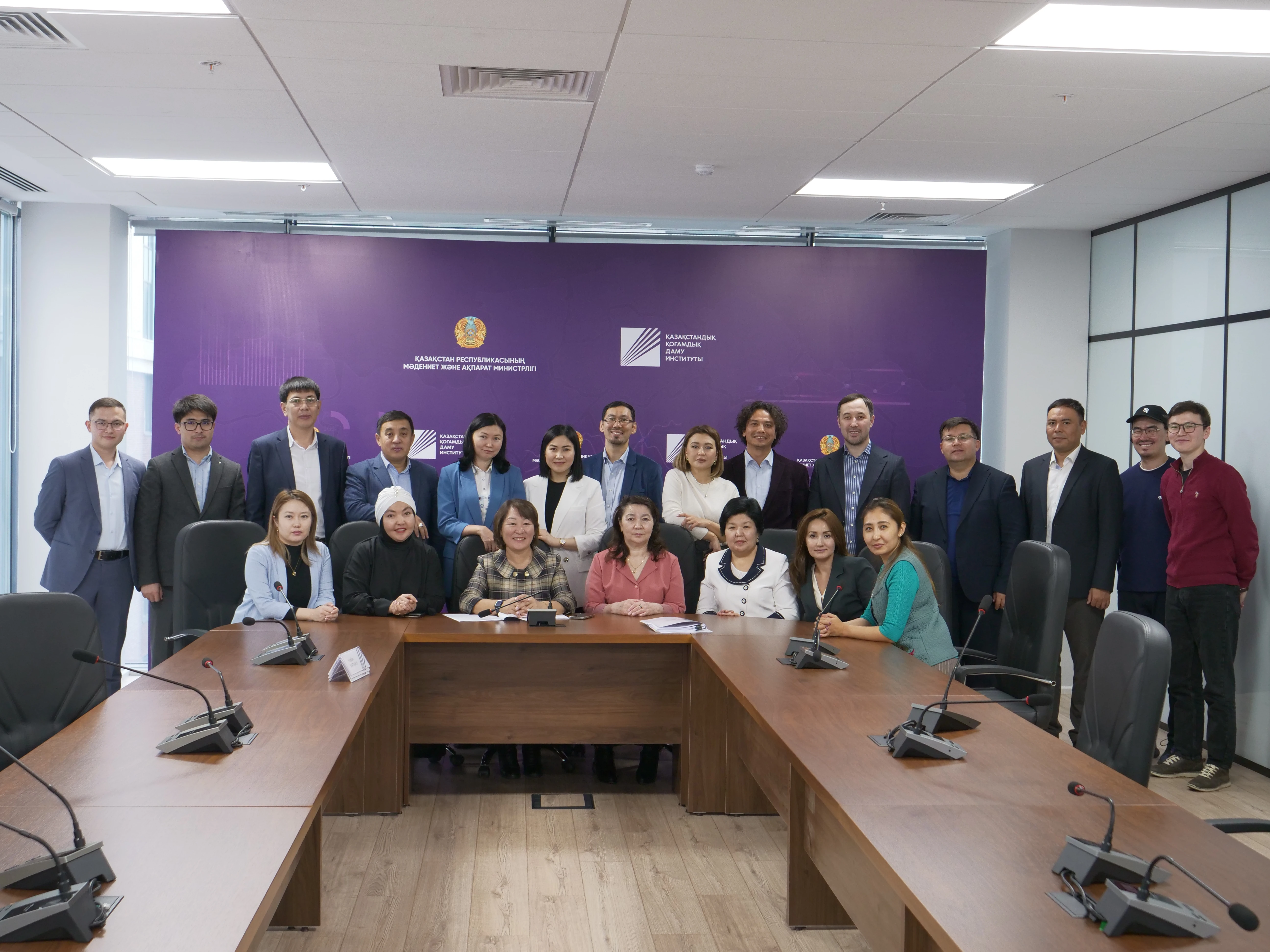 «Ashyq syllabus» jobasy jumys tobynyń otyrysy ótti