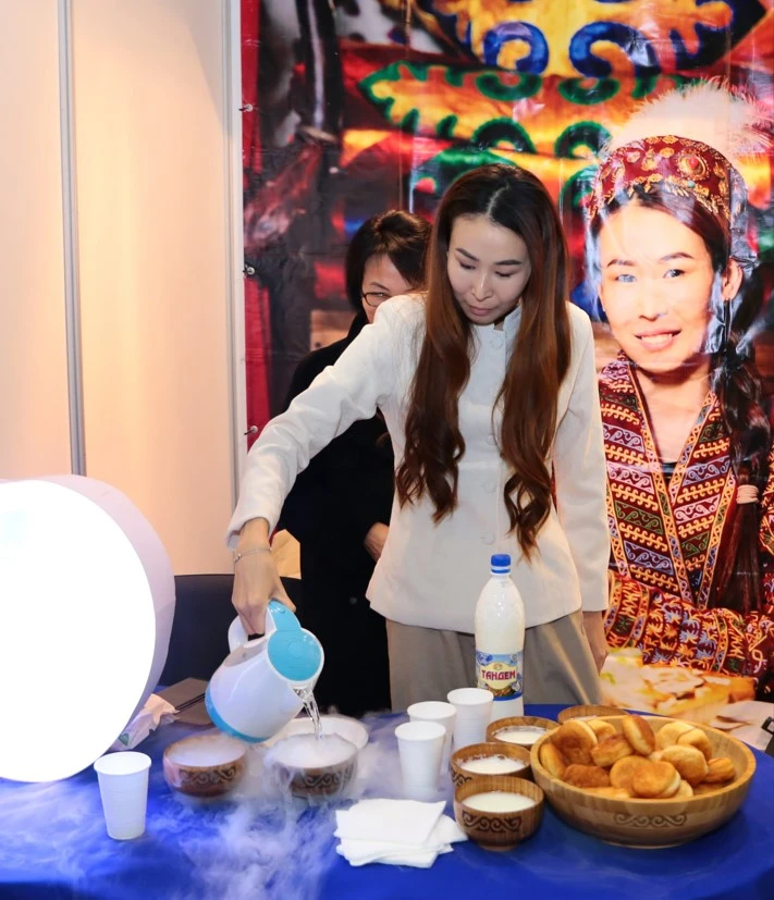 Kórmeni kór, keregińdi al