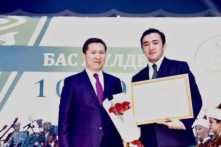 Qurmanǵazy kúıleriniń kúmbiri