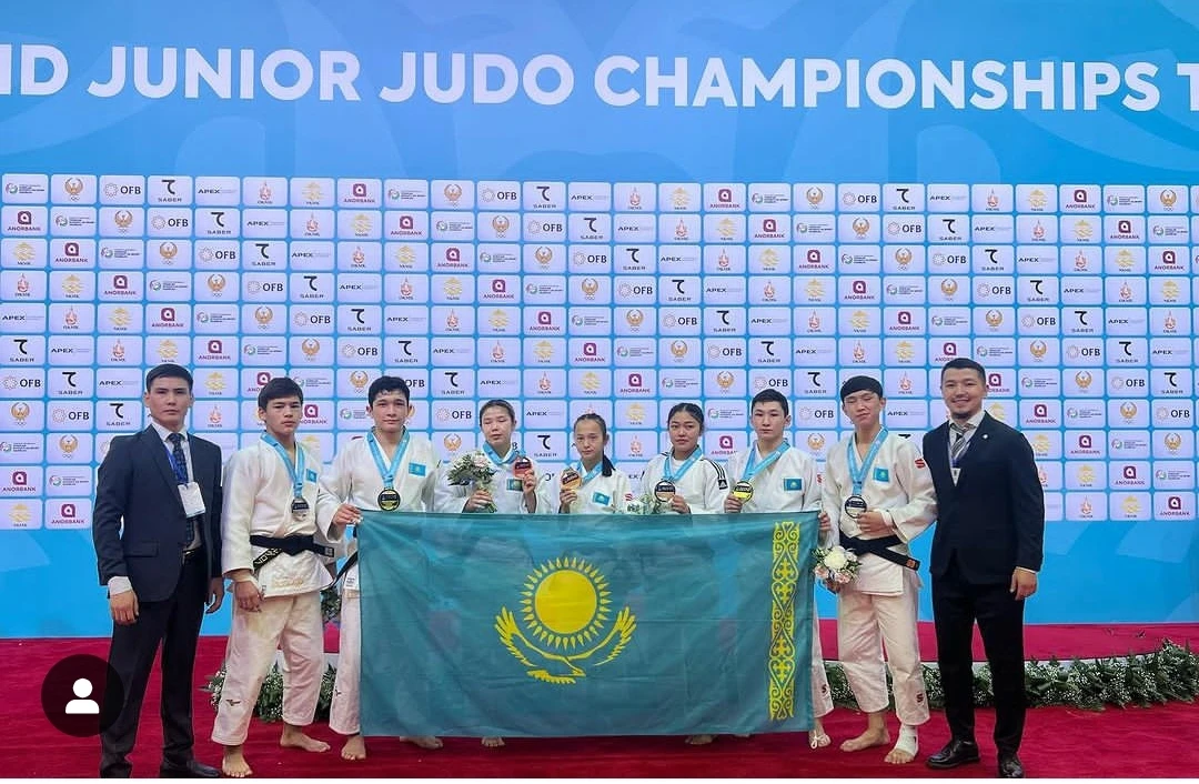 Azııa chempıonaty: Enshimizde 2 altyn, 2 kúmis, 3 qola medal bar